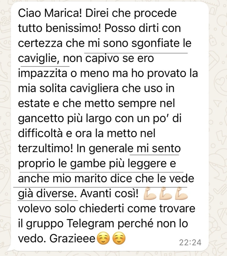 Messaggio WhatsApp di una cliente: caviglie sgonfie e gambe più leggere